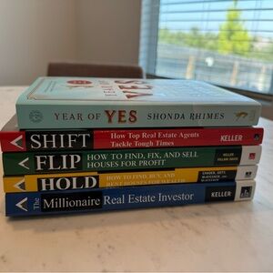 Set of real estate and self growth books, business books, realtor books